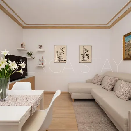 Beautiful And Centrally Located